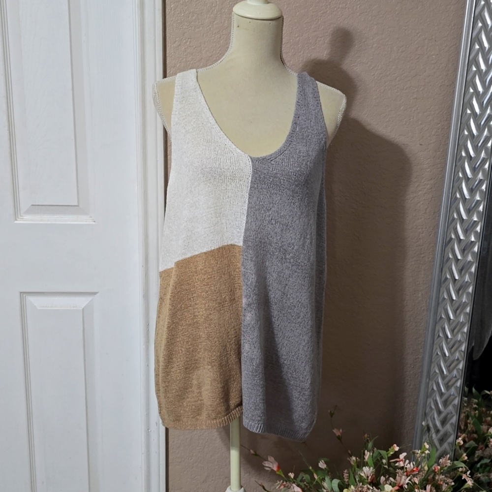 Knit tank - Picture 2 of 4